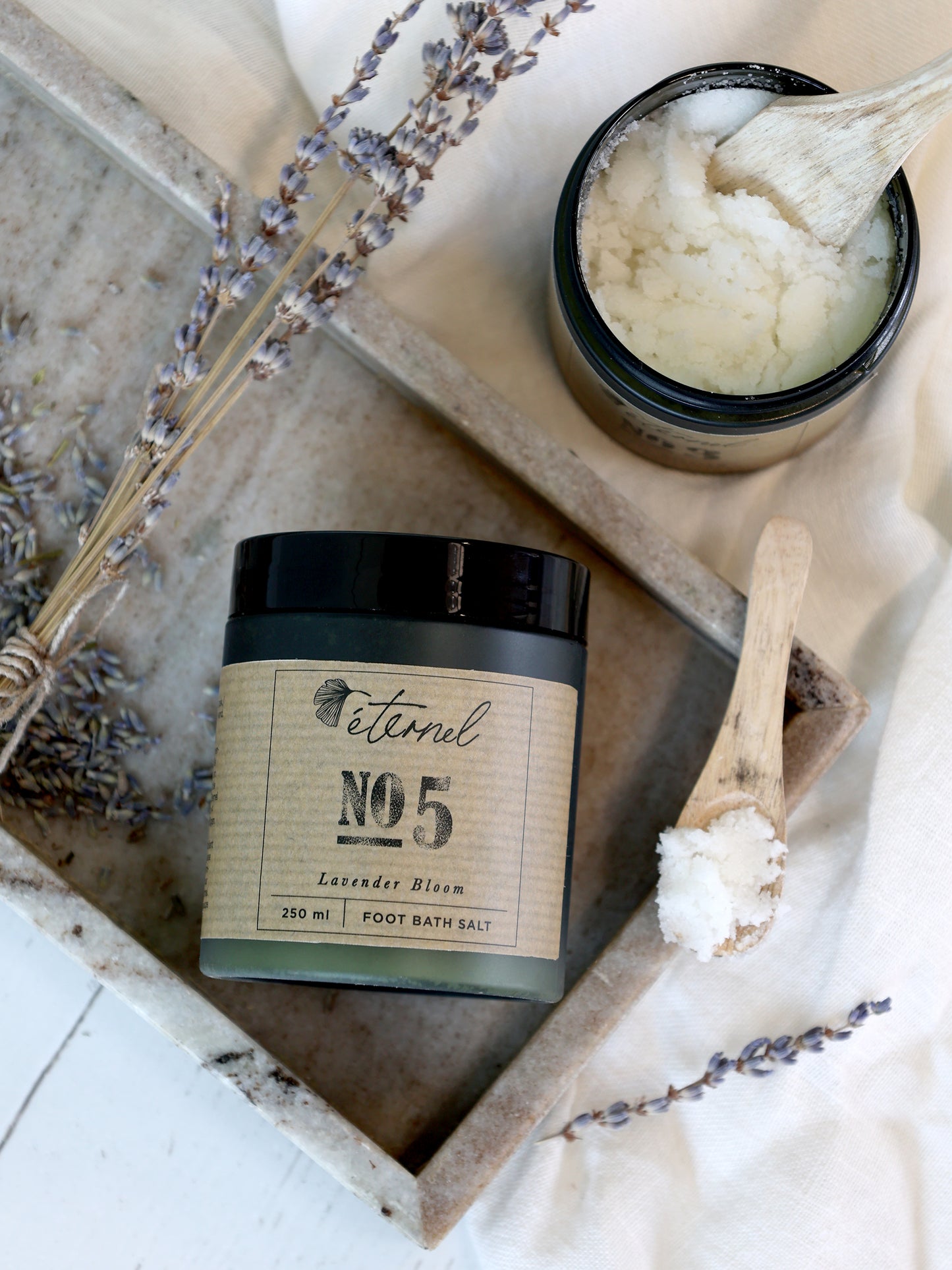 Super tilbud: Fodbadesalt med fodfil og pimpsten
