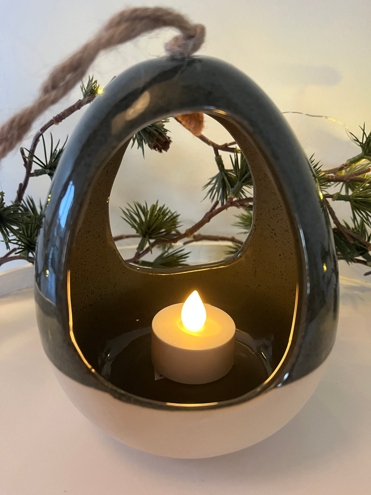 Hængende keramiklanterne – Organisk hygge til hjemmet ✨