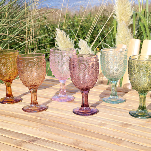Saint-Émilion Vinglas m. mønster H16/Ø7,5 cm assorterede farver i designet "Blomst". Prisen er for 6 glas